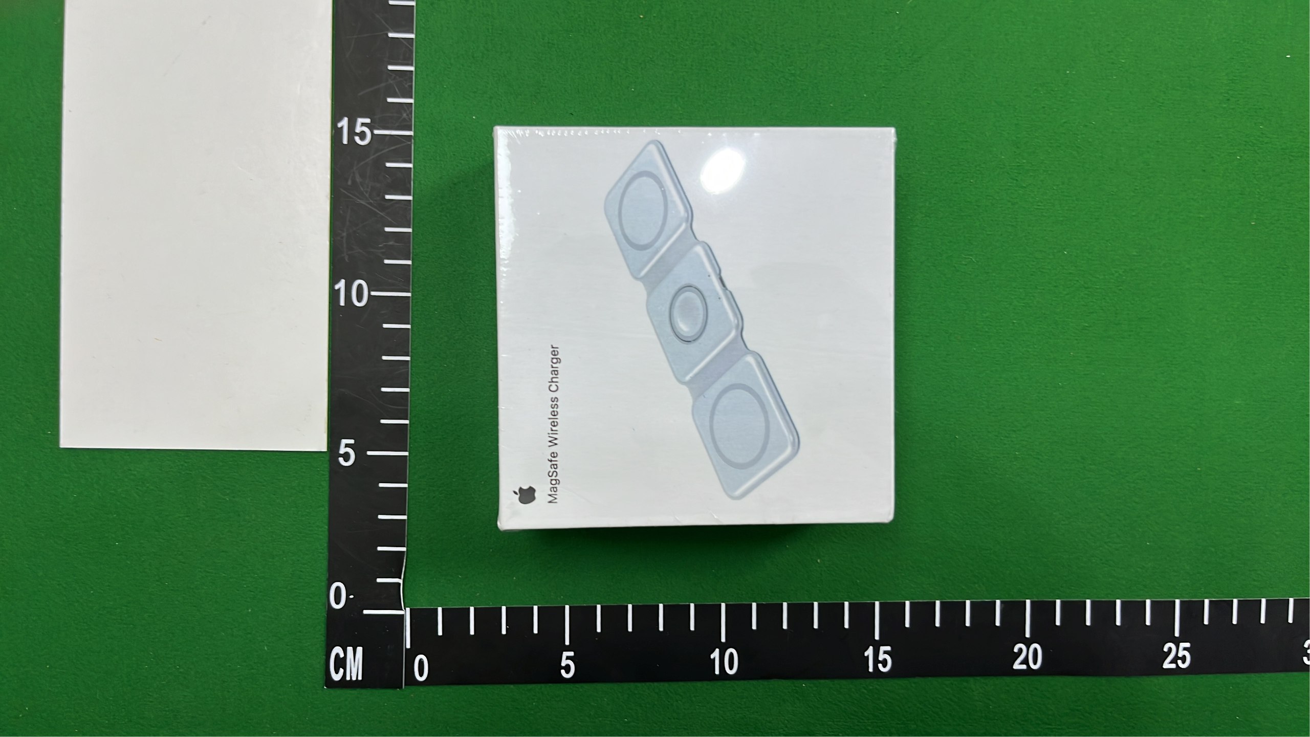 Apple MagSafe — Wireless charger set — QC 2